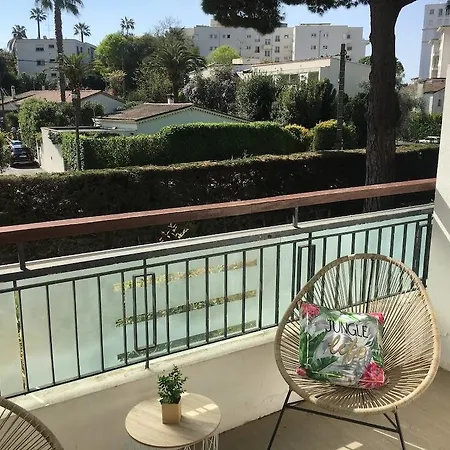 דירה Nice Studio Very Quiet, 5min From Center קאן