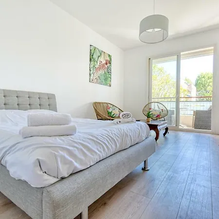 Nice Studio Very Quiet, 5min From Center קאן